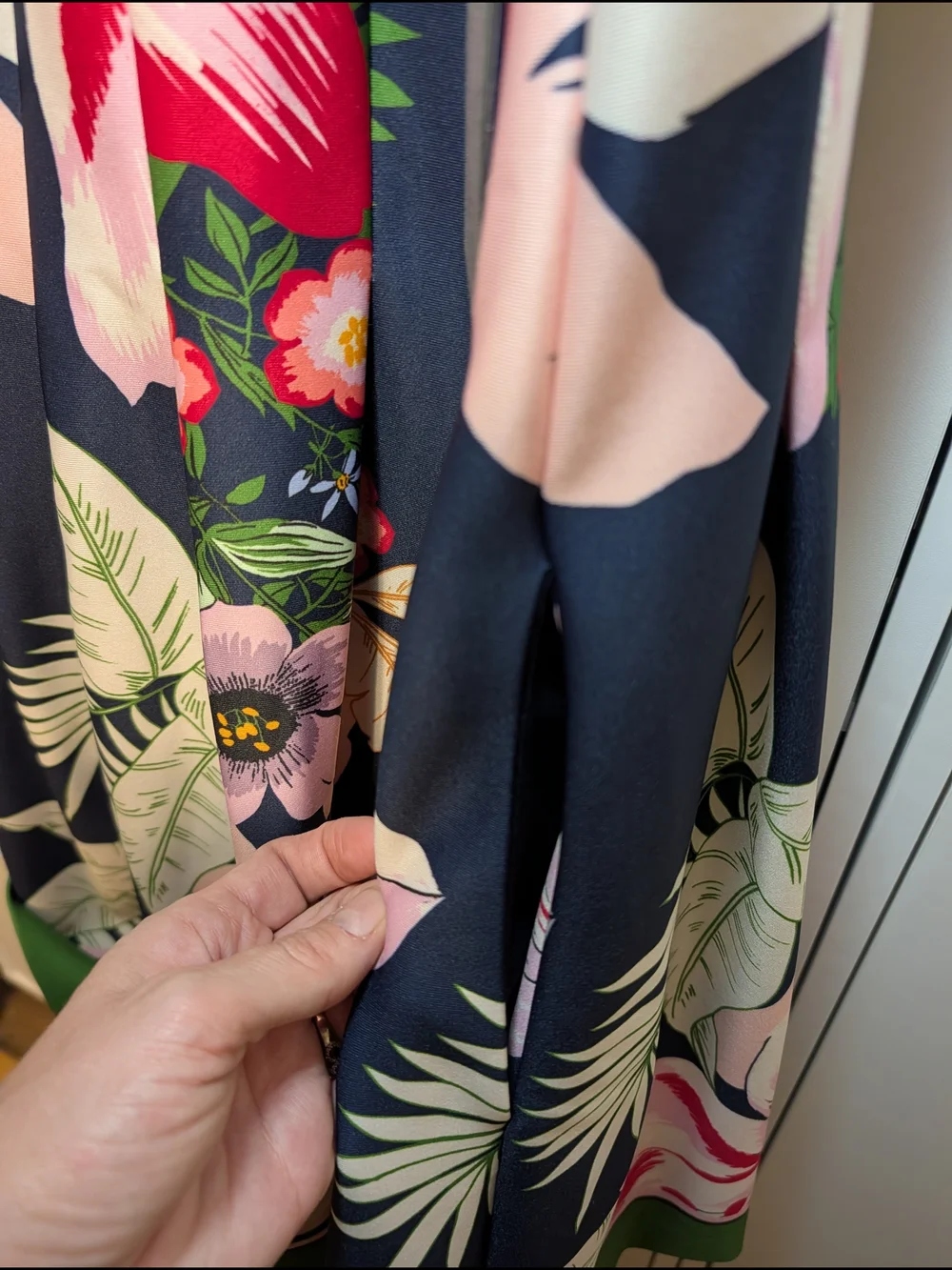 Vince Camuto Navy Floral Halter Midi Dress with Green Trim - Picture 7 of 9